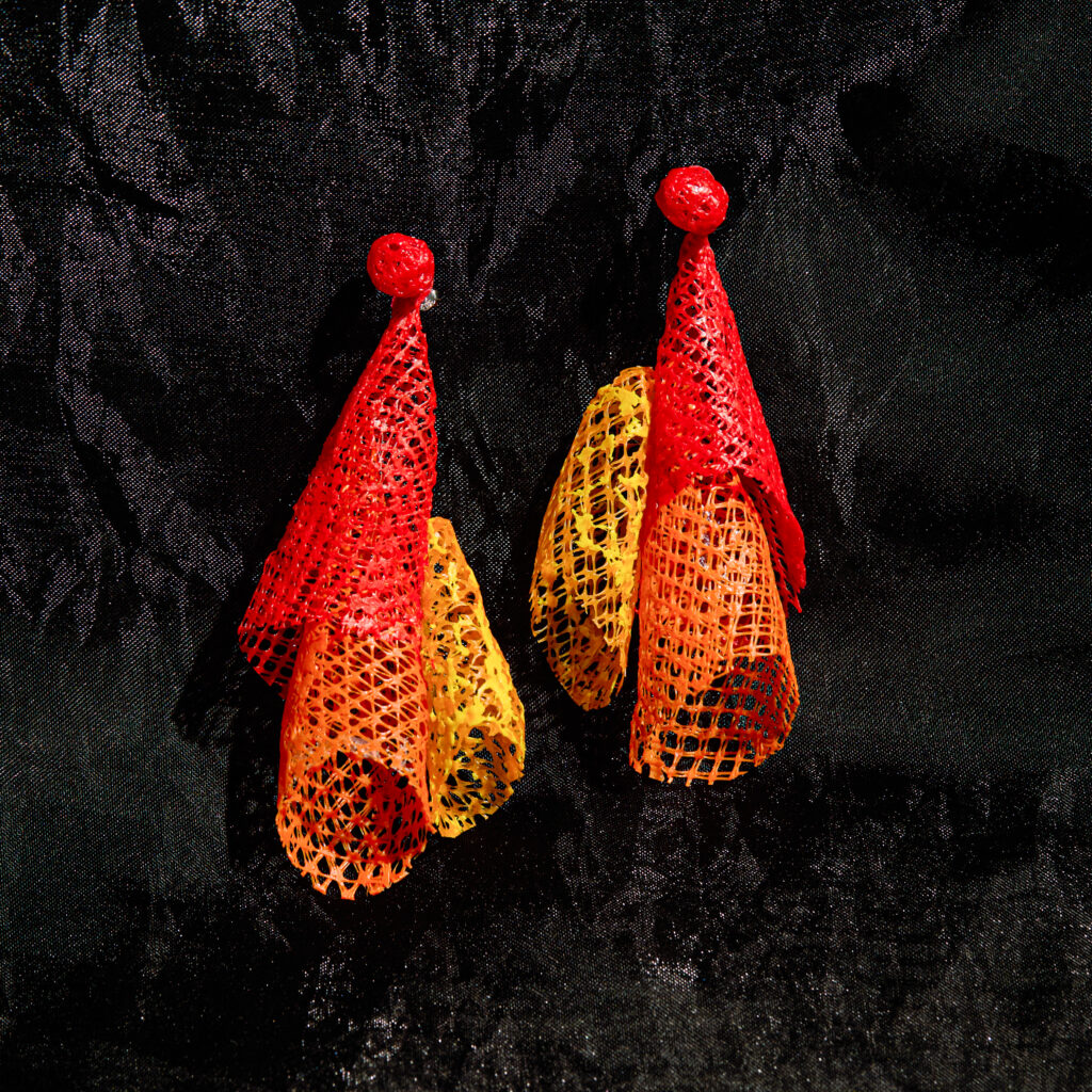 IED Jewel design Viola